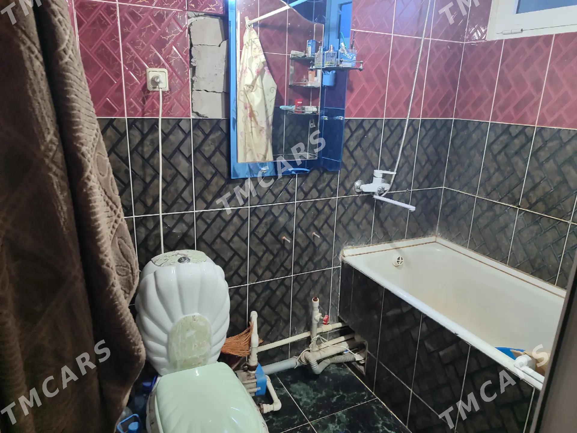 Продаю квартиру 3й микрорайон - Türkmenabat - img 2