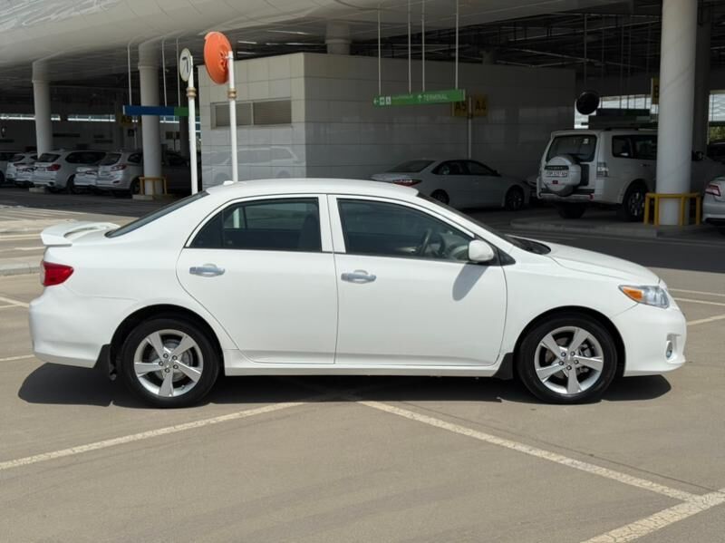 Toyota Corolla 2011 - 147 000 TMT - Aşgabat - img 3