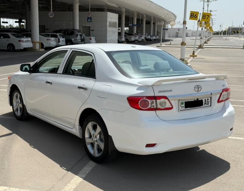 Toyota Corolla 2011 - 147 000 TMT - Aşgabat - img 6