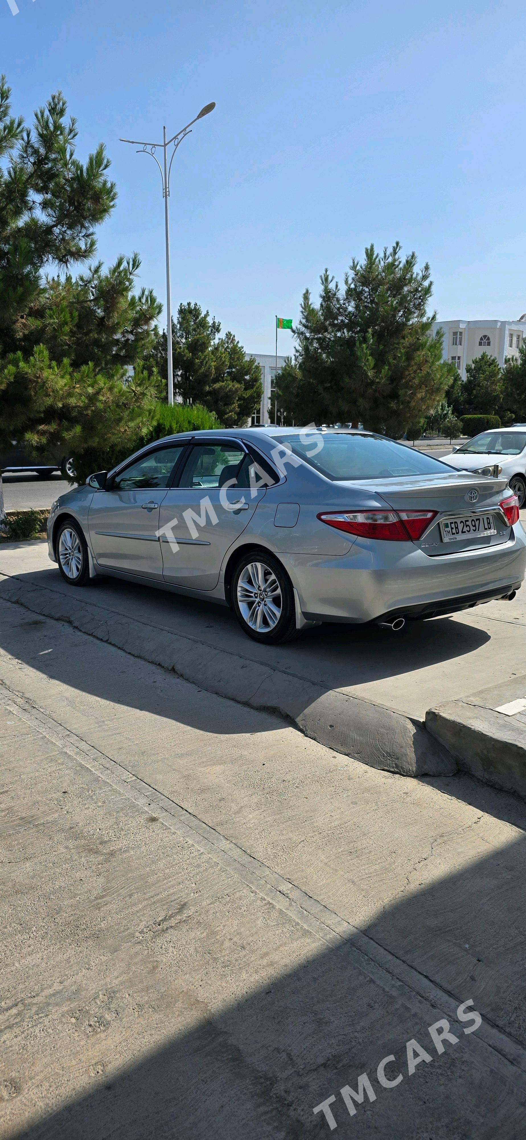 Toyota Camry 2016 - 270 000 TMT - Туркменабат - img 4