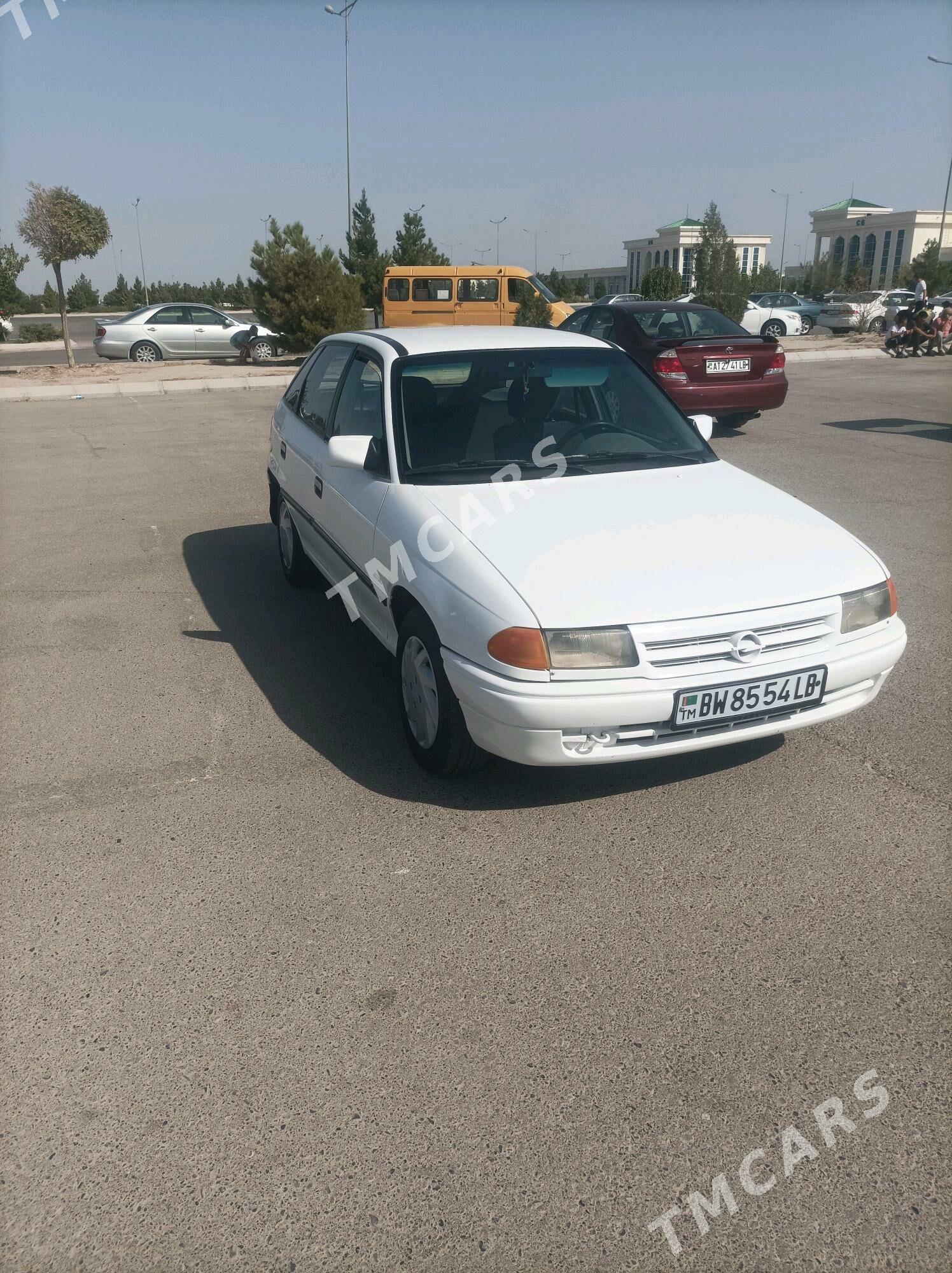 Opel Astra 1993 - 30 000 TMT - Чарджоу - img 7