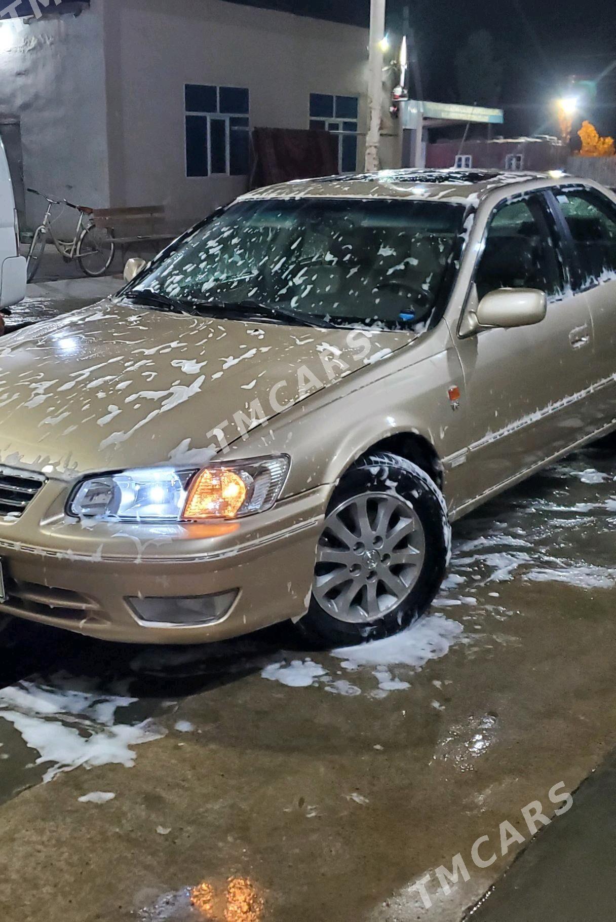 Toyota Camry 2000 - 180 000 TMT - Мары - img 1