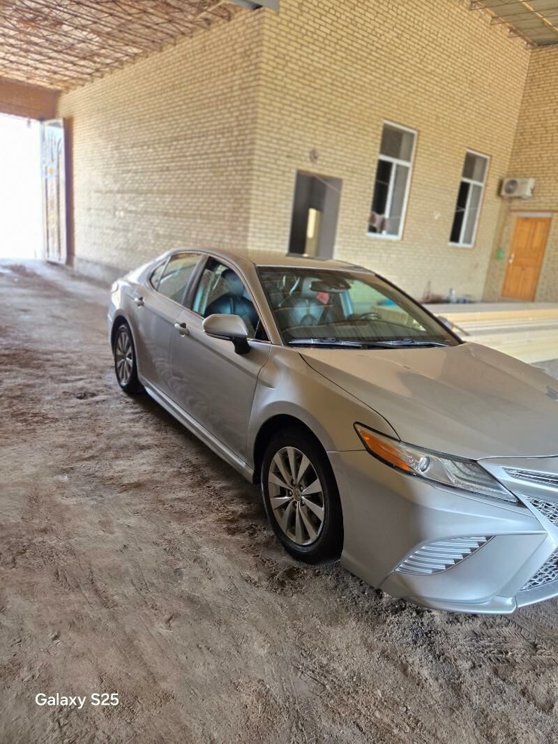 Toyota Camry 2018 - 279 999 TMT - Dänew - img 10