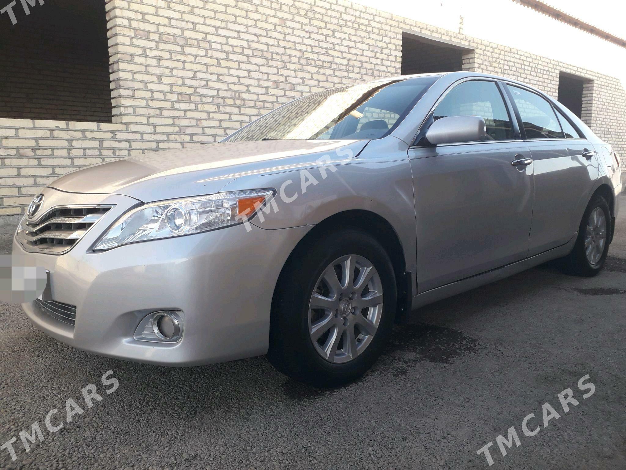 Toyota Camry 2011 - 165 000 TMT - Теджен - img 4