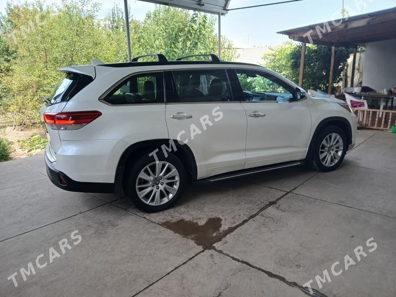 Toyota Highlander 2019 - 420 000 TMT - Daşoguz - img 4