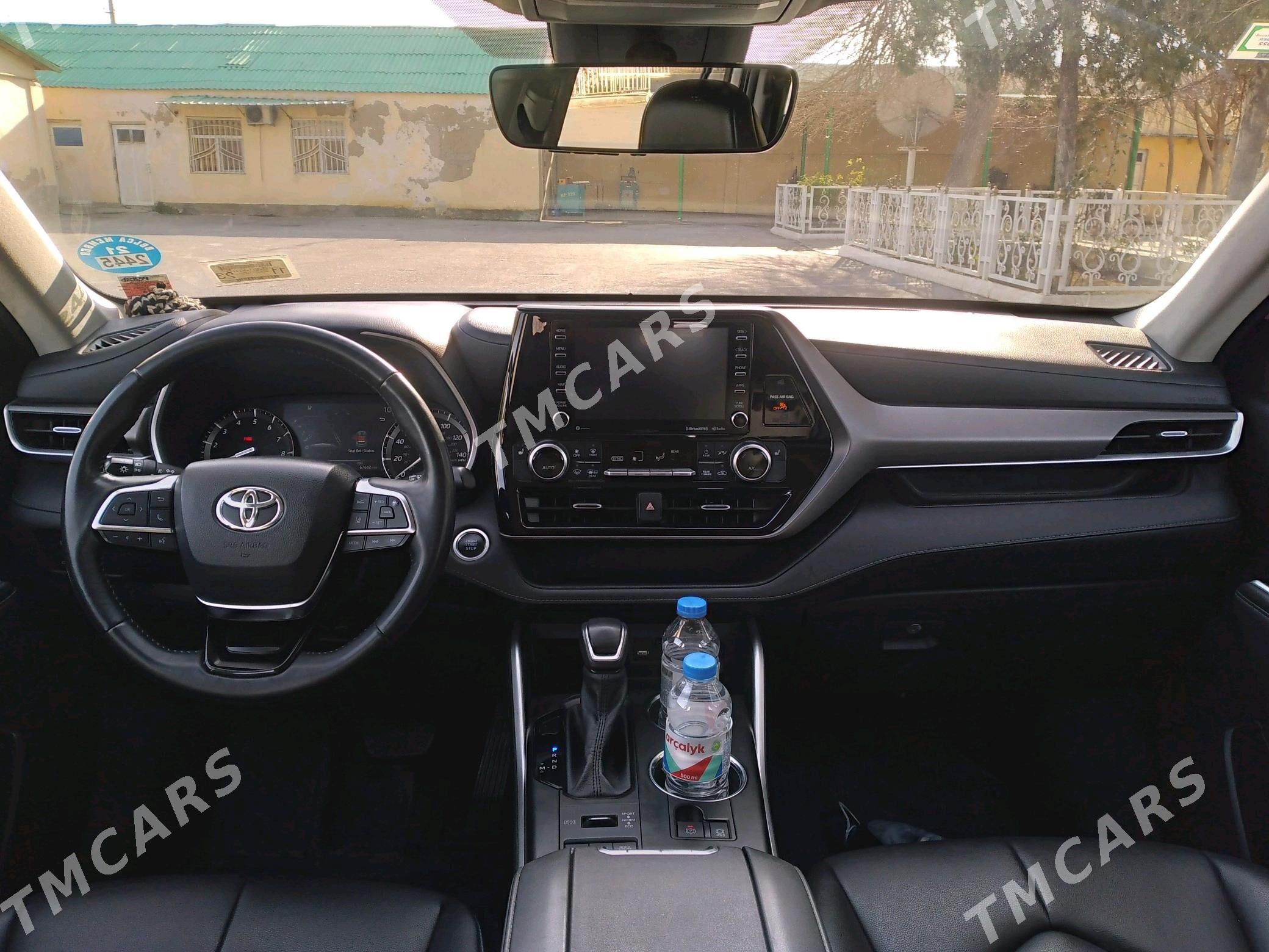 Toyota Highlander 2021 - 570 000 TMT - Bäherden - img 5