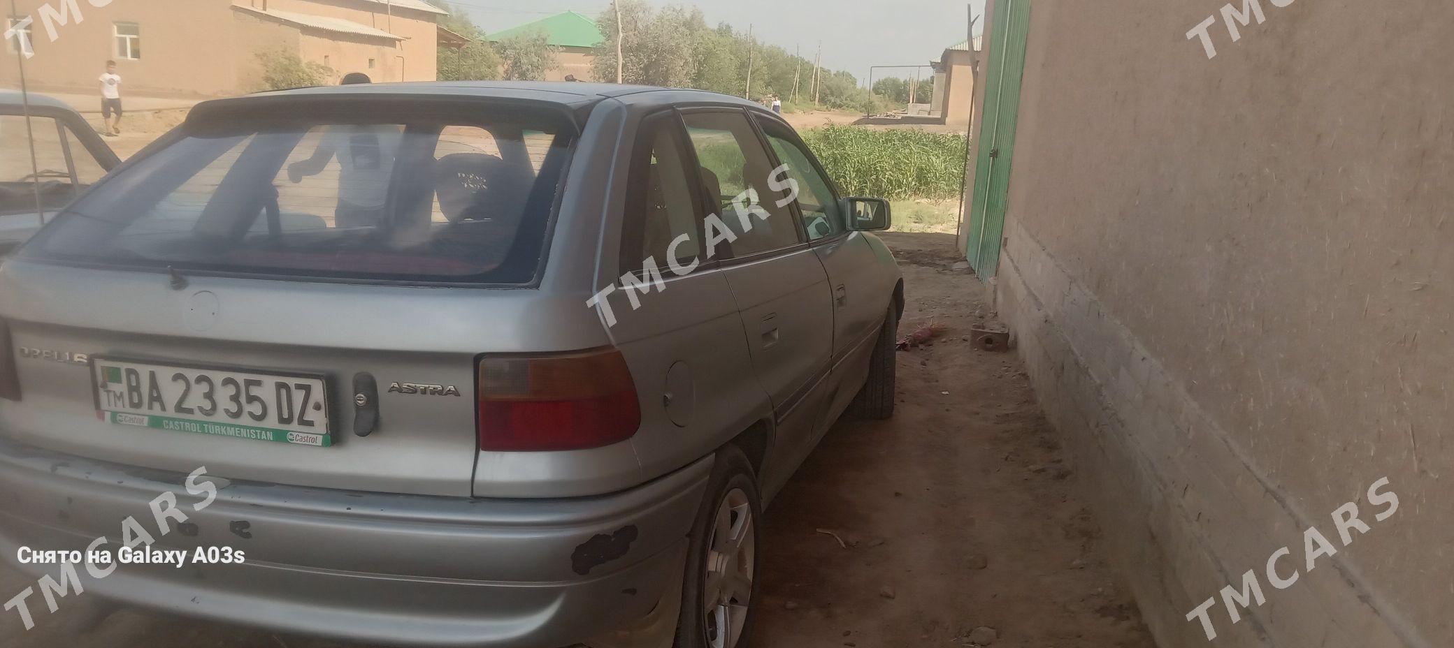 Opel Astra 1994 - 42 000 TMT - Болдумсаз - img 2