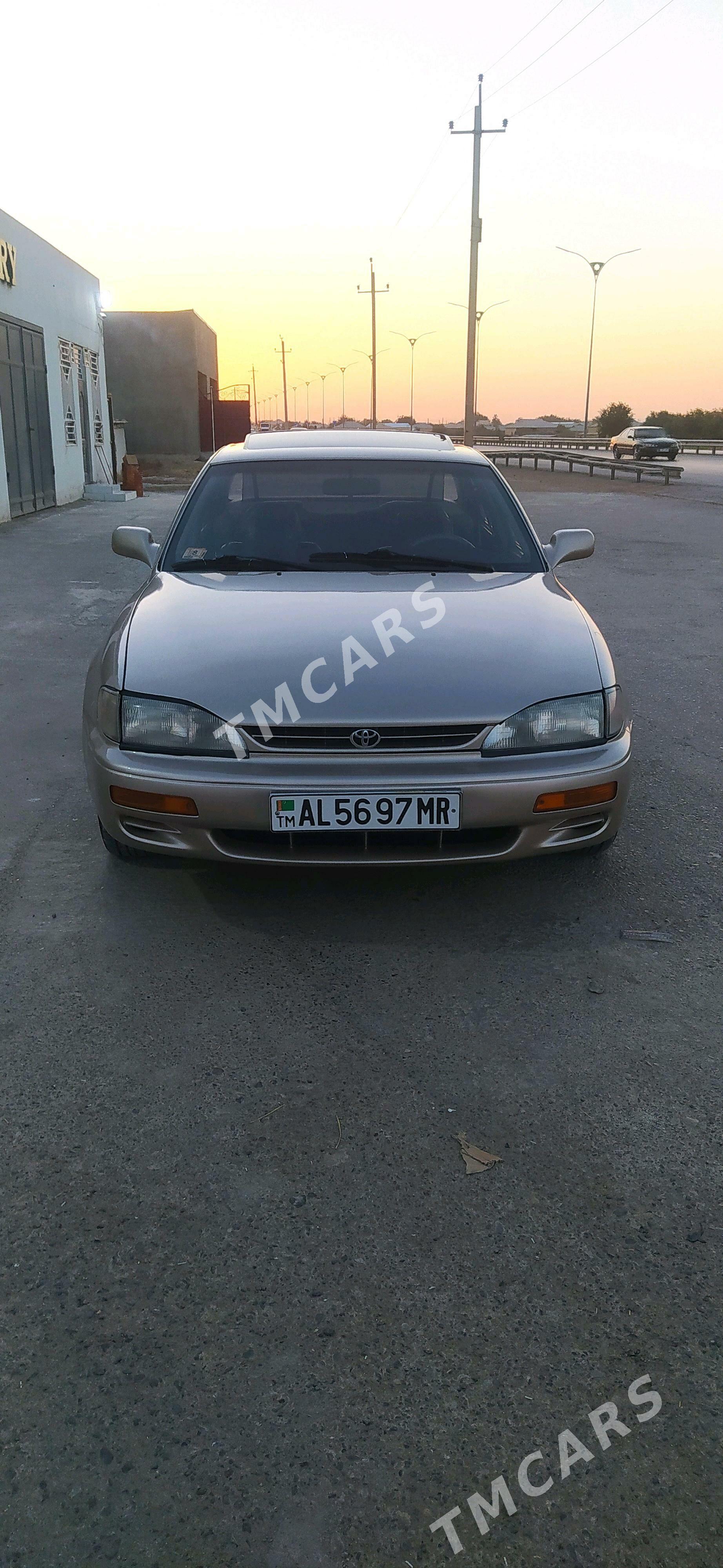 Toyota Camry 1995 - 120 000 TMT - Мары - img 3