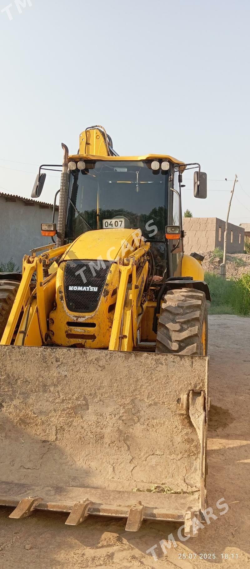 Komatsu WA900-3 2011 - 550 000 TMT - Губадаг - img 4