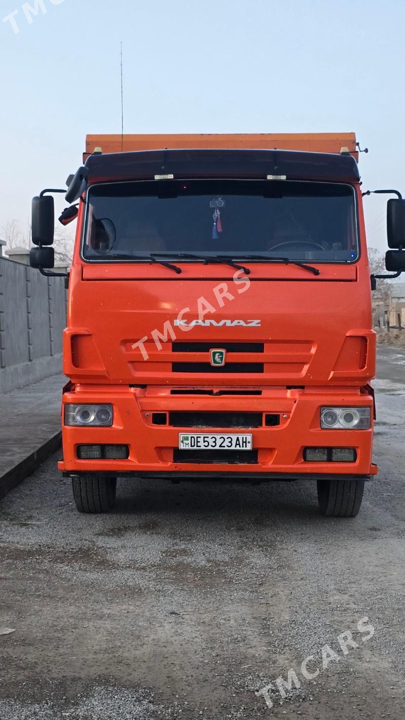 Howo Sinotruk 2014 - 550 000 TMT - Kaka - img 3