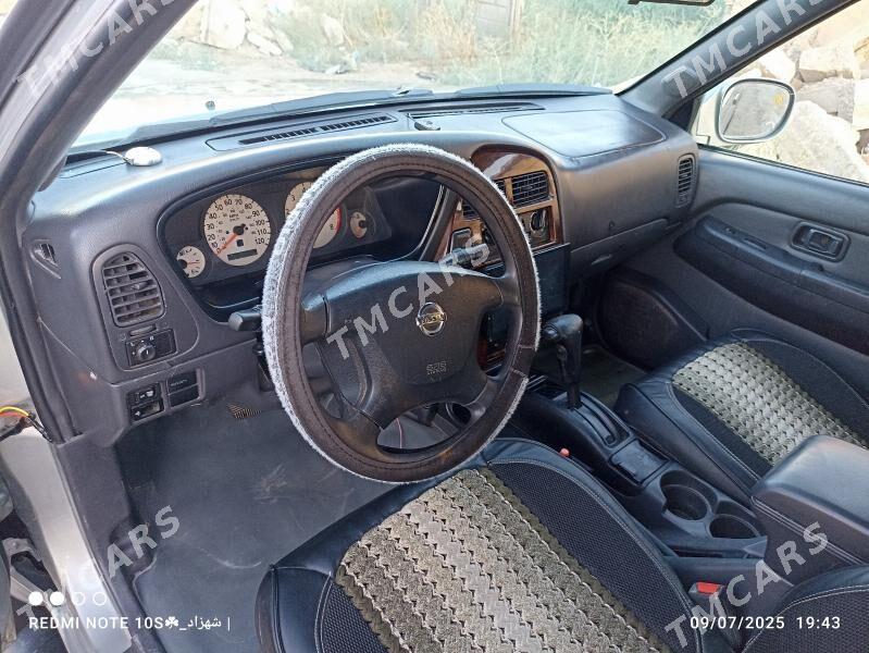 Nissan Pathfinder 2000 - 110 000 TMT - Çärjew - img 7