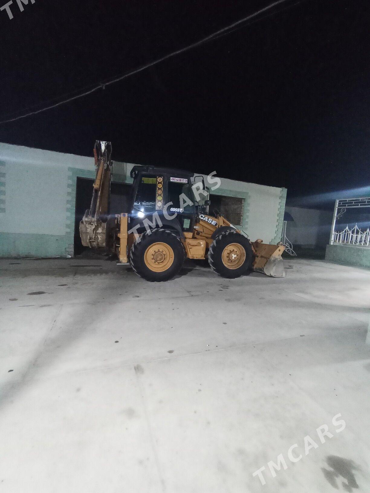 JCB 4CX ECO 2011 - 460 000 TMT - Кака - img 10