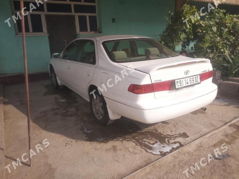 Toyota Camry 2001 - 140 000 TMT - Гурбансолтан Едже - img 6