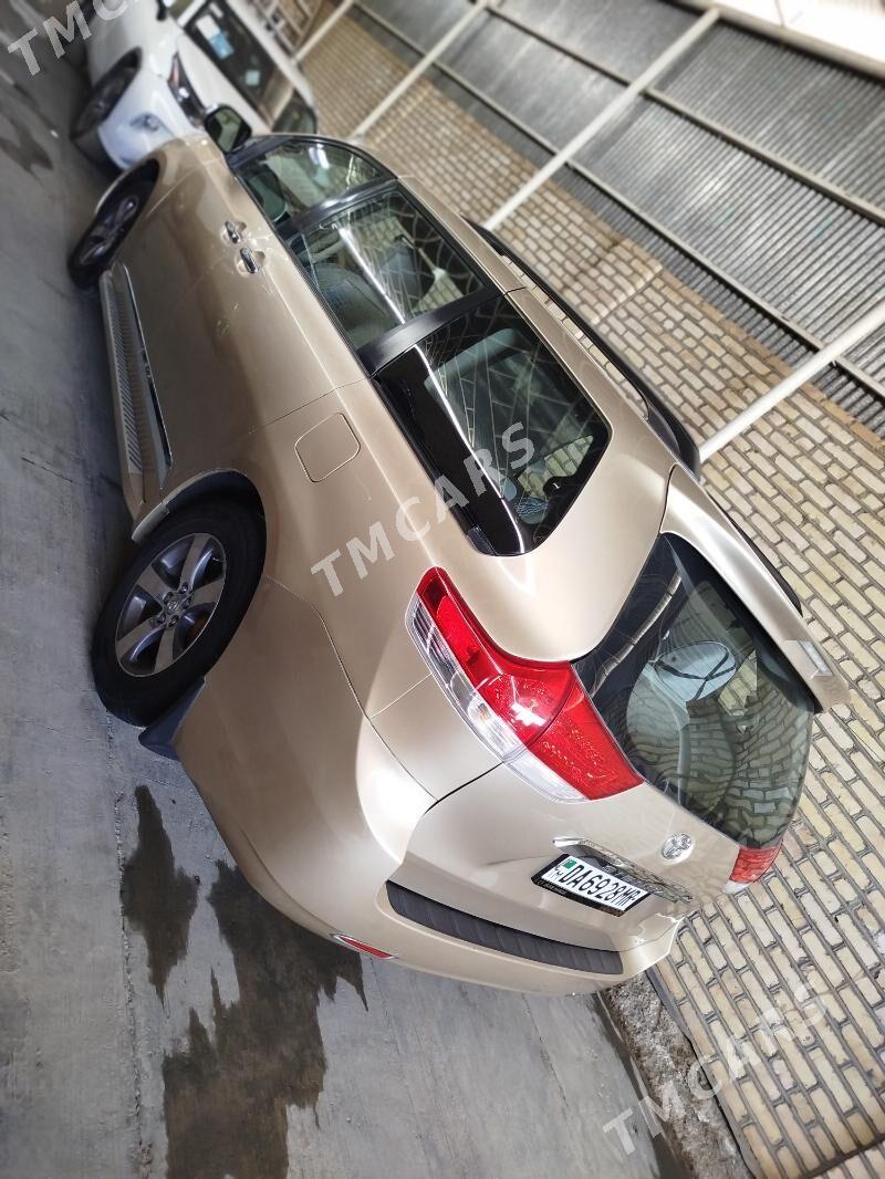 Toyota Sienna 2011 - 265 000 TMT - Мары - img 5