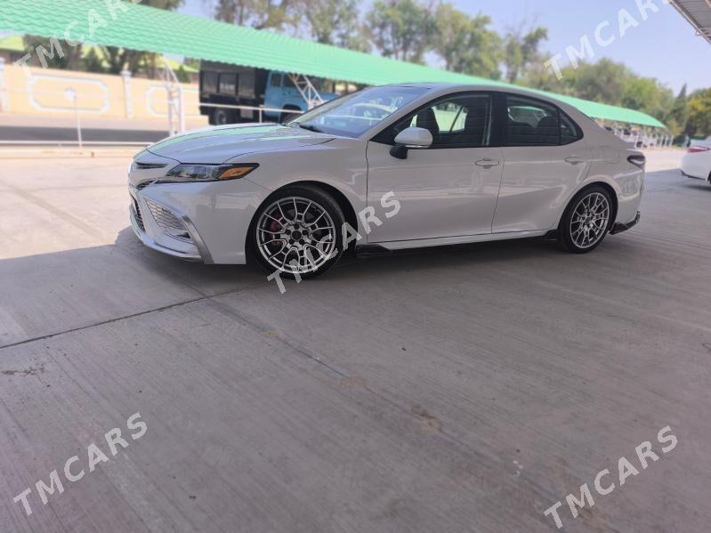 Toyota Camry 2021 - 400 000 TMT - Байрамали - img 4