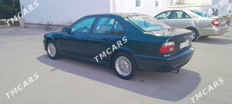 BMW E39 2002 - 90 000 TMT - Дашогуз - img 3