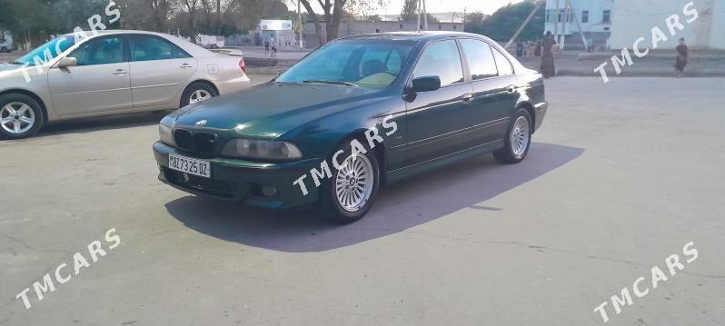 BMW E39 2002 - 90 000 TMT - Дашогуз - img 2
