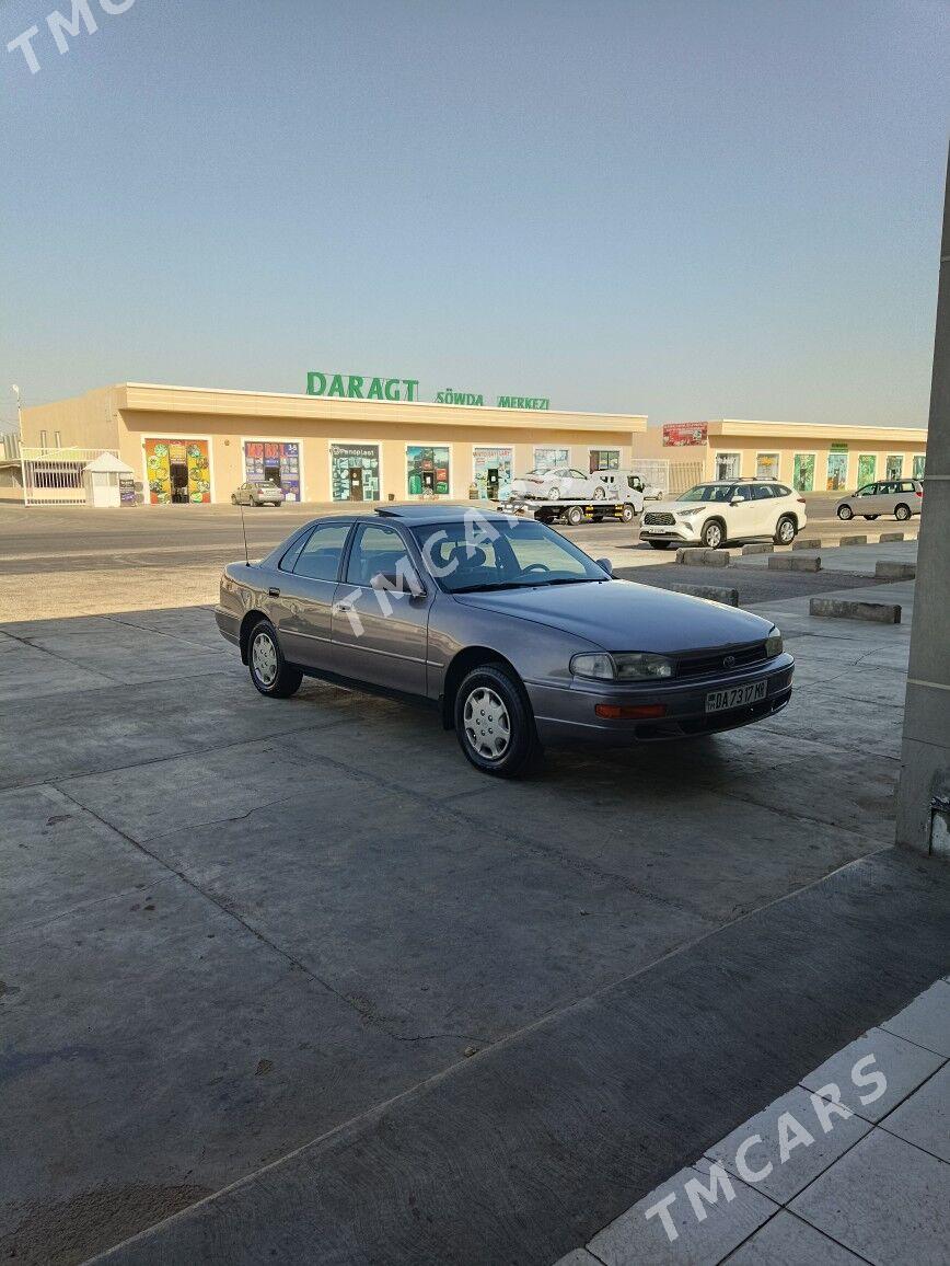 Toyota Camry 1992 - 107 000 TMT - Baýramaly - img 2