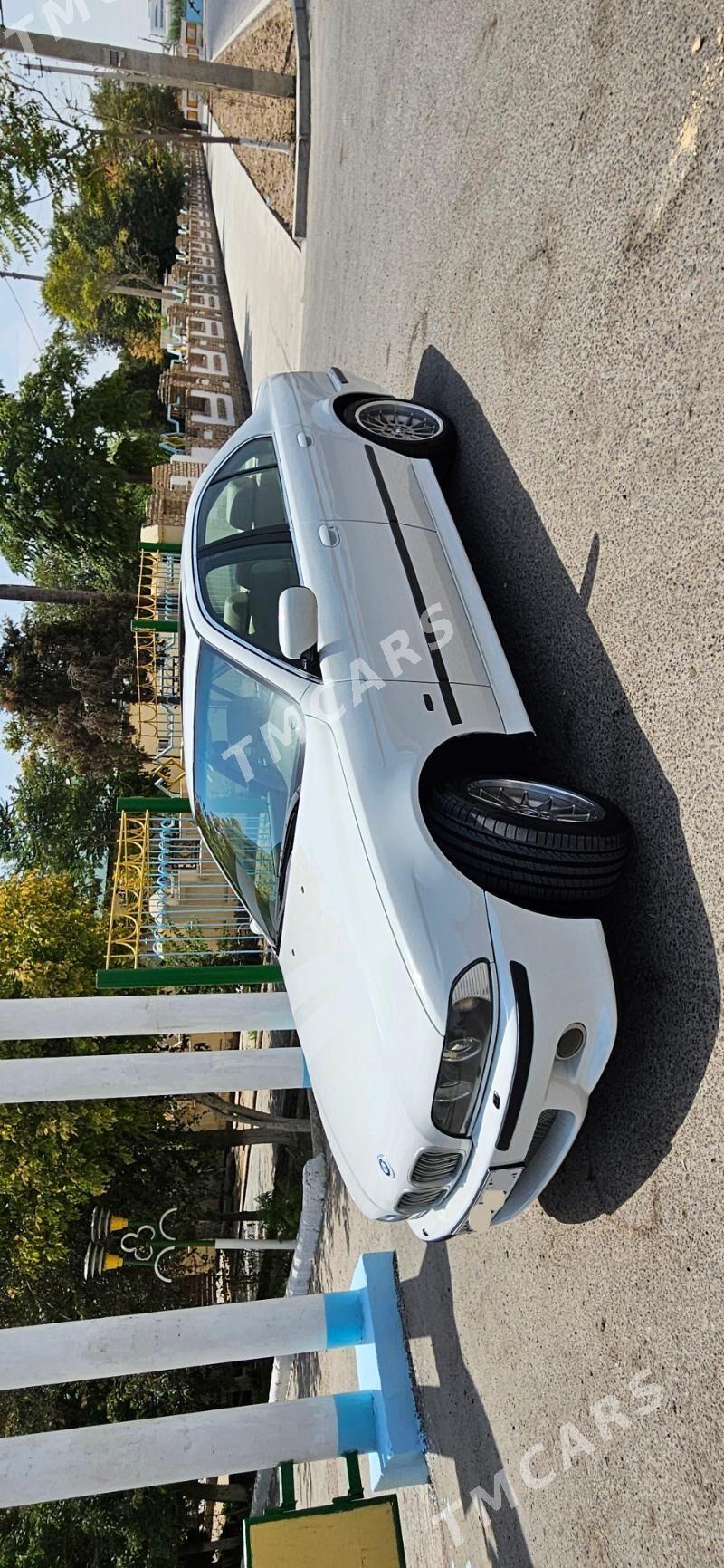 BMW 530 2002 - 160 000 TMT - Mary - img 3