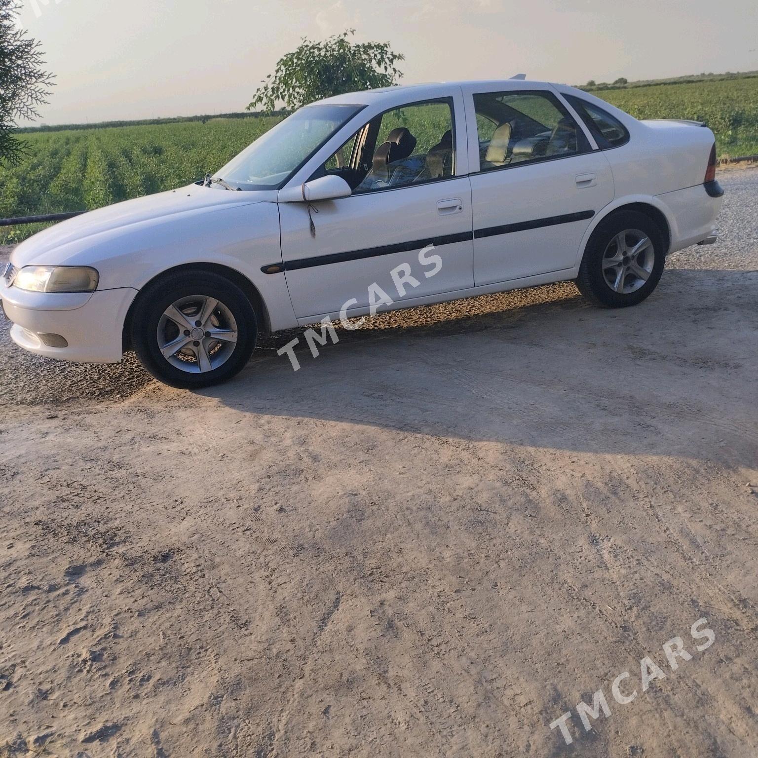 Opel Vectra 1998 - 45 000 TMT - Garabekewül - img 3