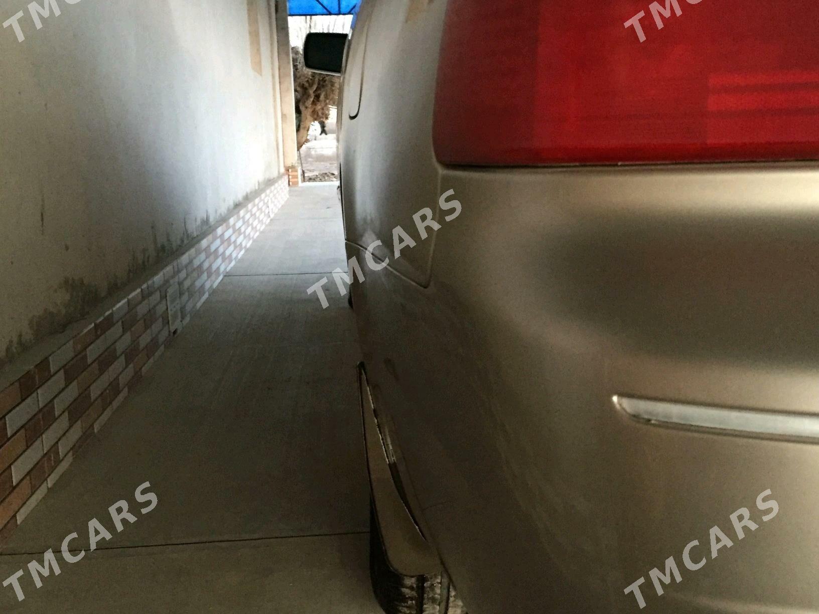 Toyota Avalon 2000 - 170 000 TMT - Дашогуз - img 3