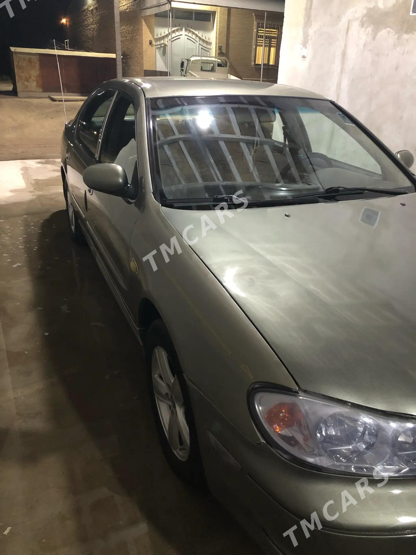 Nissan Maxima 2000 - 80 000 TMT - Türkmenabat - img 5