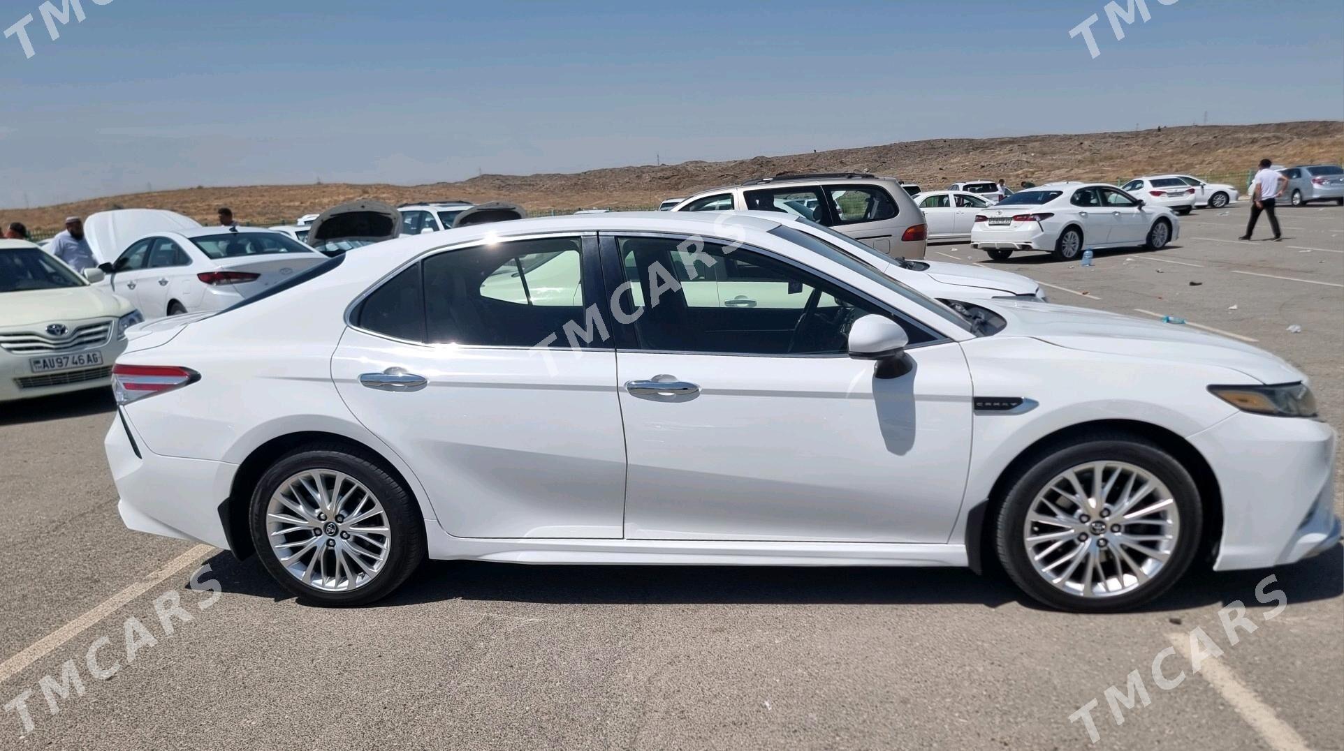 Toyota Camry 2018 - 267 000 TMT - Ашхабад - img 4