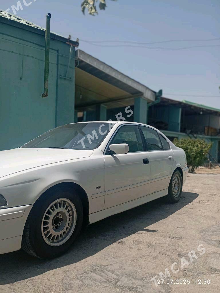 BMW 525 2001 - 76 000 TMT - Büzmeýin - img 2