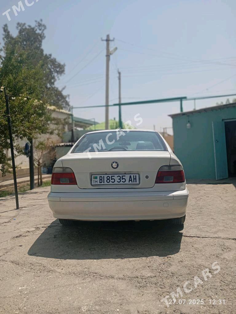 BMW 525 2001 - 76 000 TMT - Büzmeýin - img 4