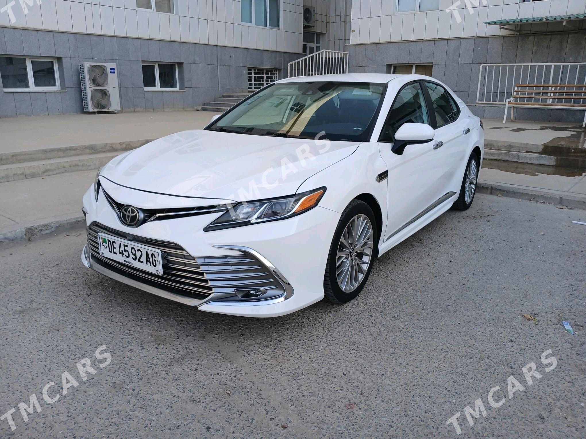 Toyota Camry 2020 - 310 000 TMT - Aşgabat - img 4