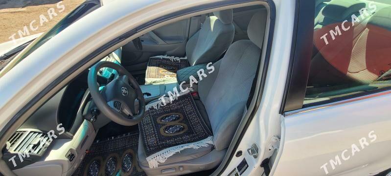 Toyota Camry 2010 - 170 000 TMT - Türkmenabat - img 3