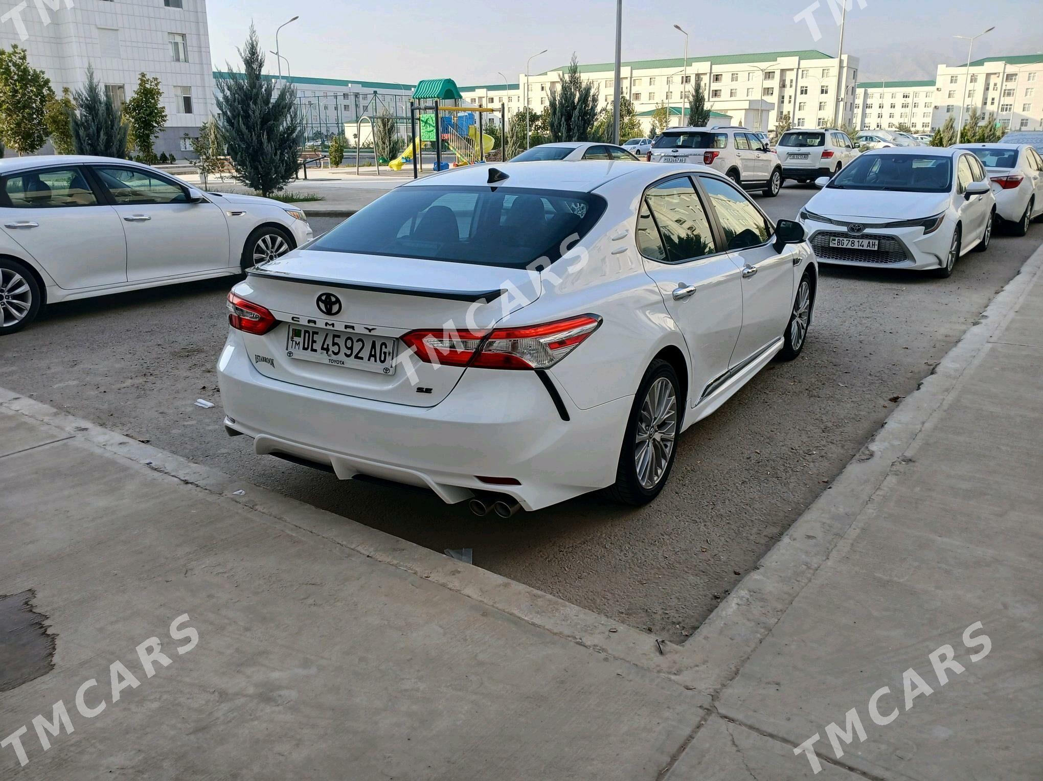 Toyota Camry 2020 - 310 000 TMT - Aşgabat - img 3