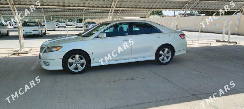 Toyota Camry 2011 - 170 000 TMT - Байрамали - img 7