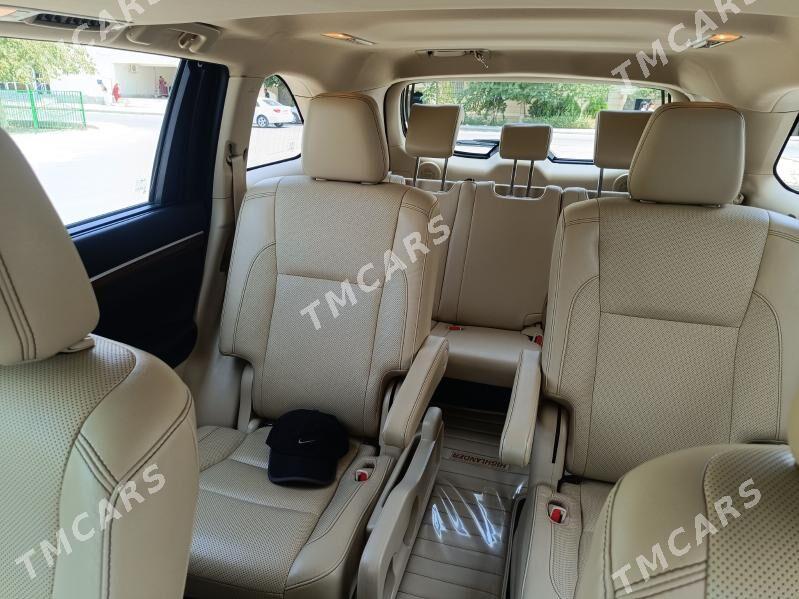 Toyota Highlander 2019 - 571 000 TMT - Aşgabat - img 7