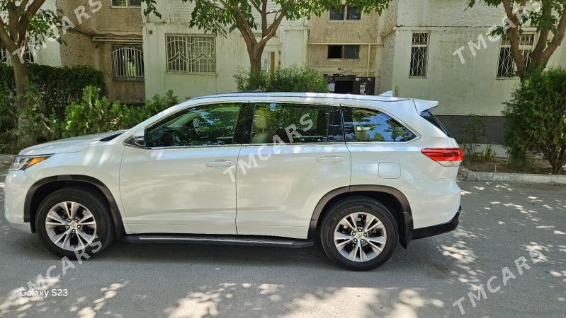 Toyota Highlander 2015 - 360 000 TMT - 11 мкр - img 4
