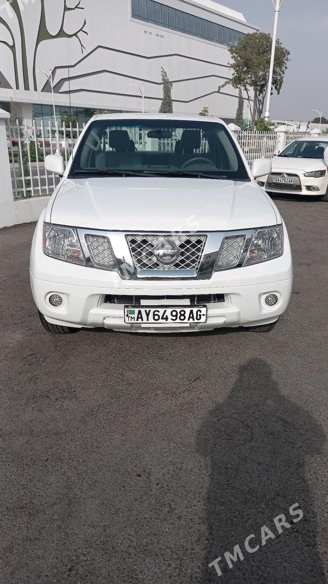 Nissan Navara 2018 - 265 000 TMT - Aşgabat - img 4