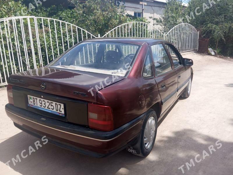 Opel Vectra 1991 - 36 000 TMT - Губадаг - img 3