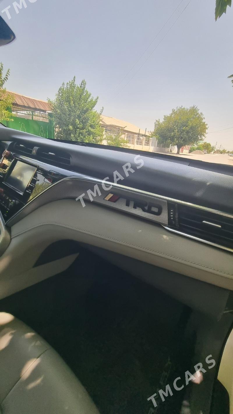 Toyota Camry 2018 - 285 000 TMT - Parahat 2 - img 4