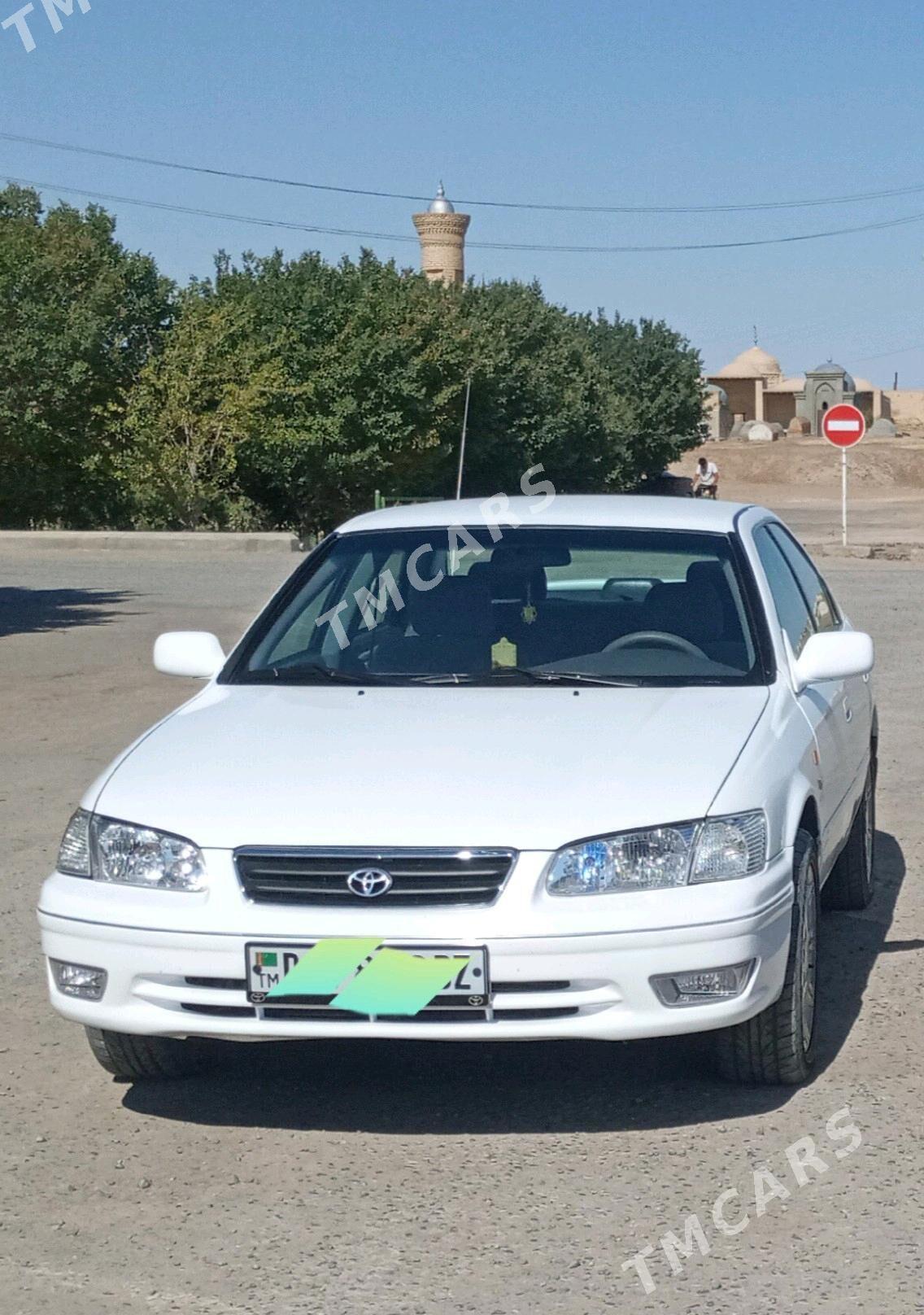 Toyota Camry 2000 - 150 000 TMT - Гороглы (Тагта) - img 2
