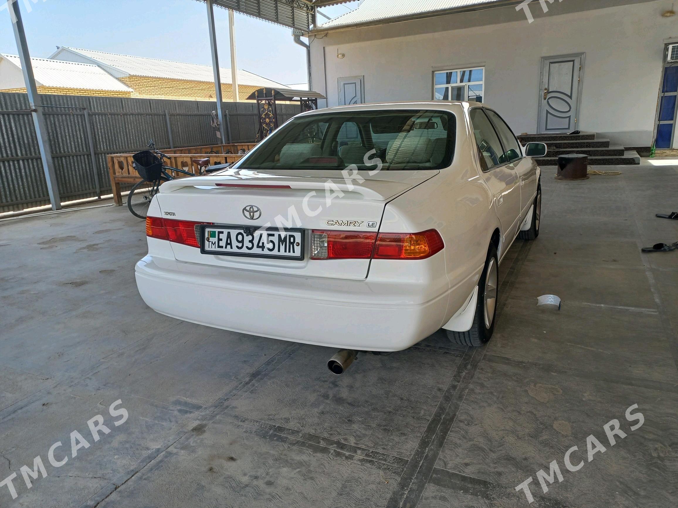 Toyota Camry 2000 - 120 000 TMT - Мары - img 2