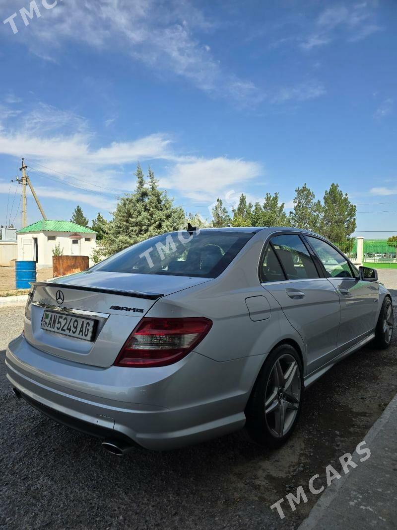 Mercedes-Benz C300 2010 - 219 000 TMT - Aşgabat - img 10
