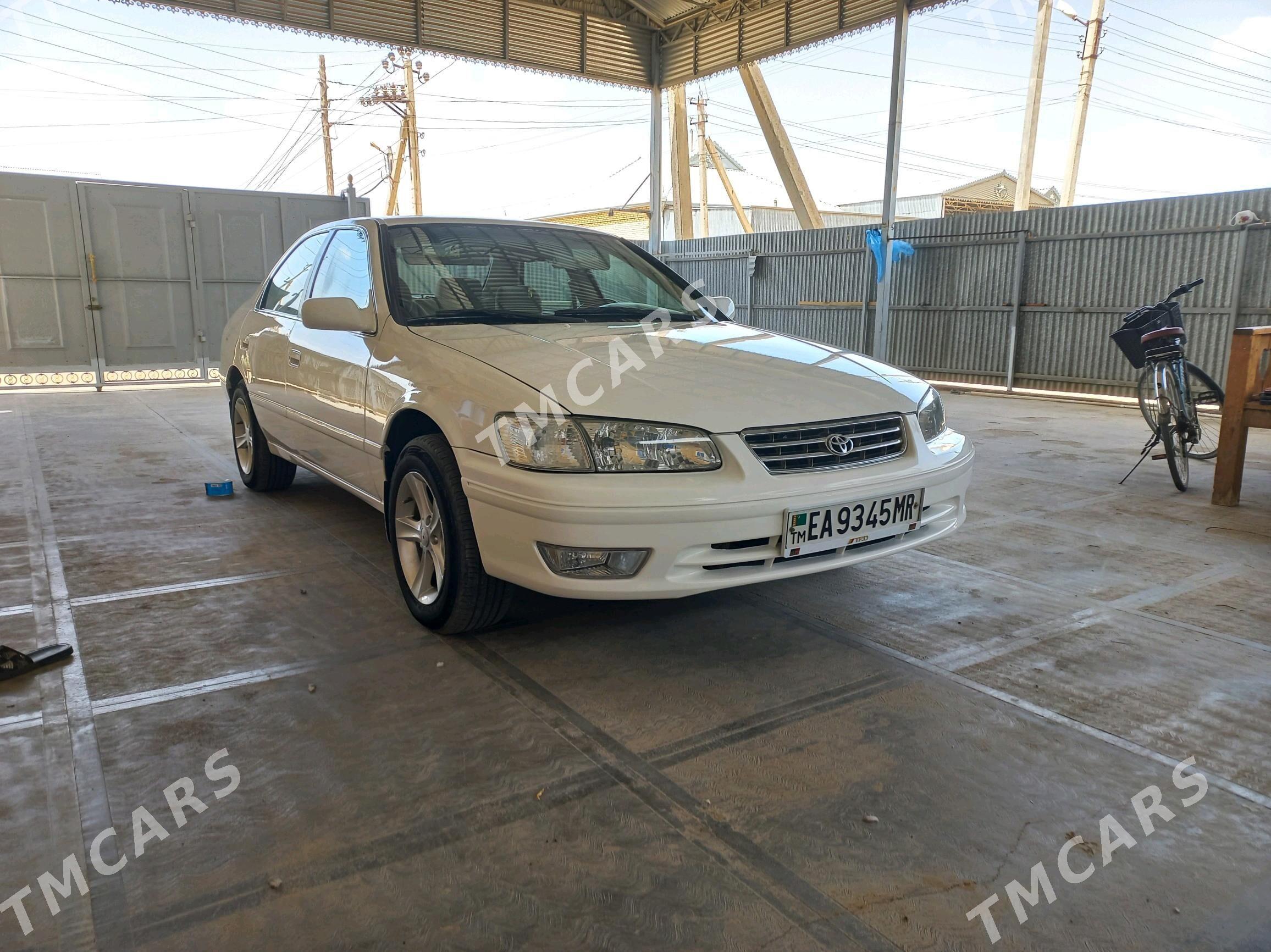 Toyota Camry 2000 - 120 000 TMT - Мары - img 9