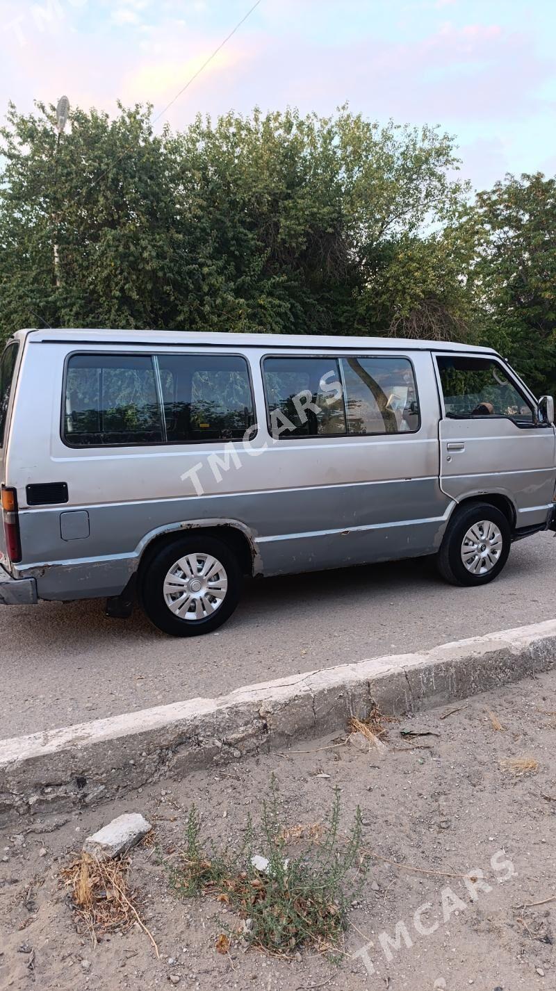 Toyota Hiace 1987 - 25 000 TMT - Balkanabat - img 4