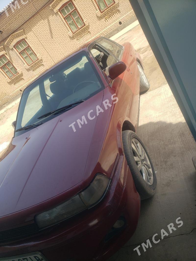 Toyota Camry 1991 - 40 000 TMT - Çärjew - img 2
