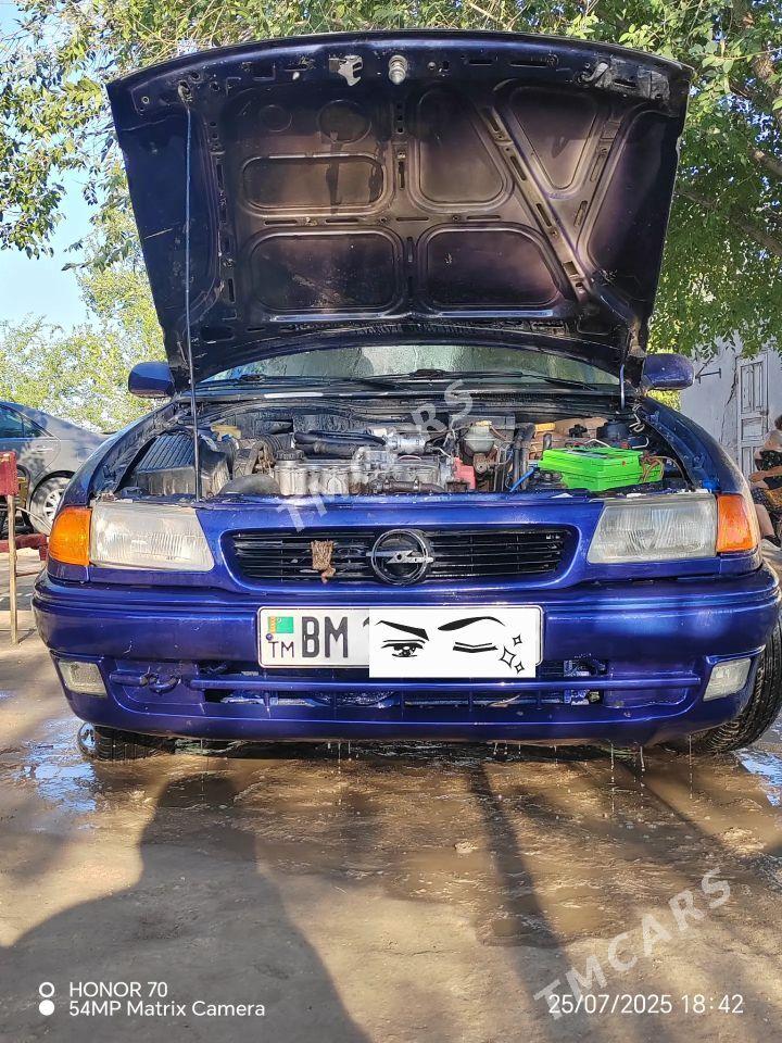 Opel Astra 1995 - 40 000 TMT - Balkanabat - img 2