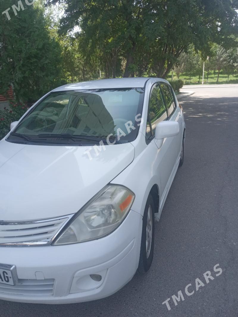 Nissan Versa 2010 - 125 000 TMT - Багир - img 3