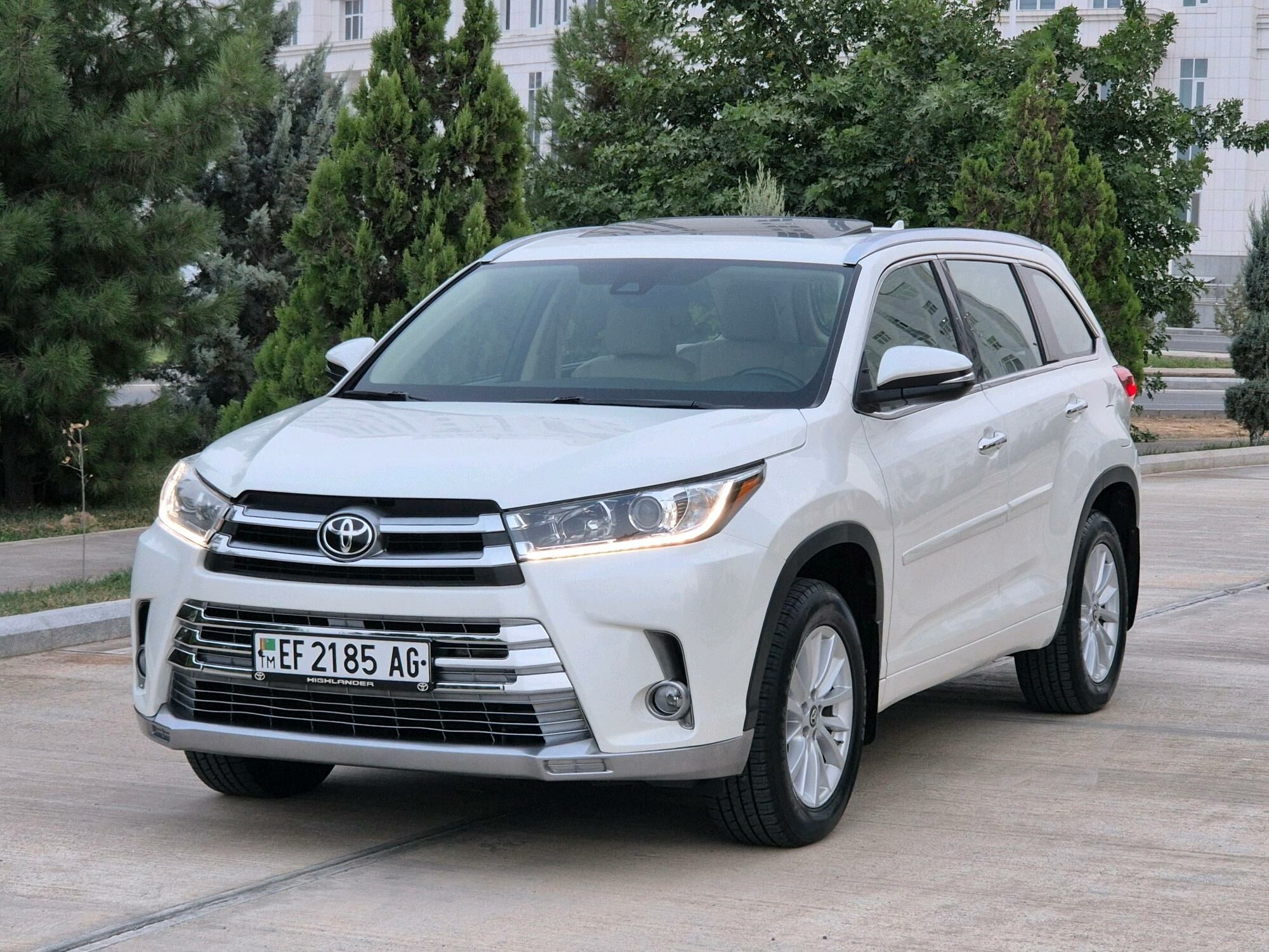 Toyota Highlander 2018 - 495 000 TMT - Ашхабад - img 2