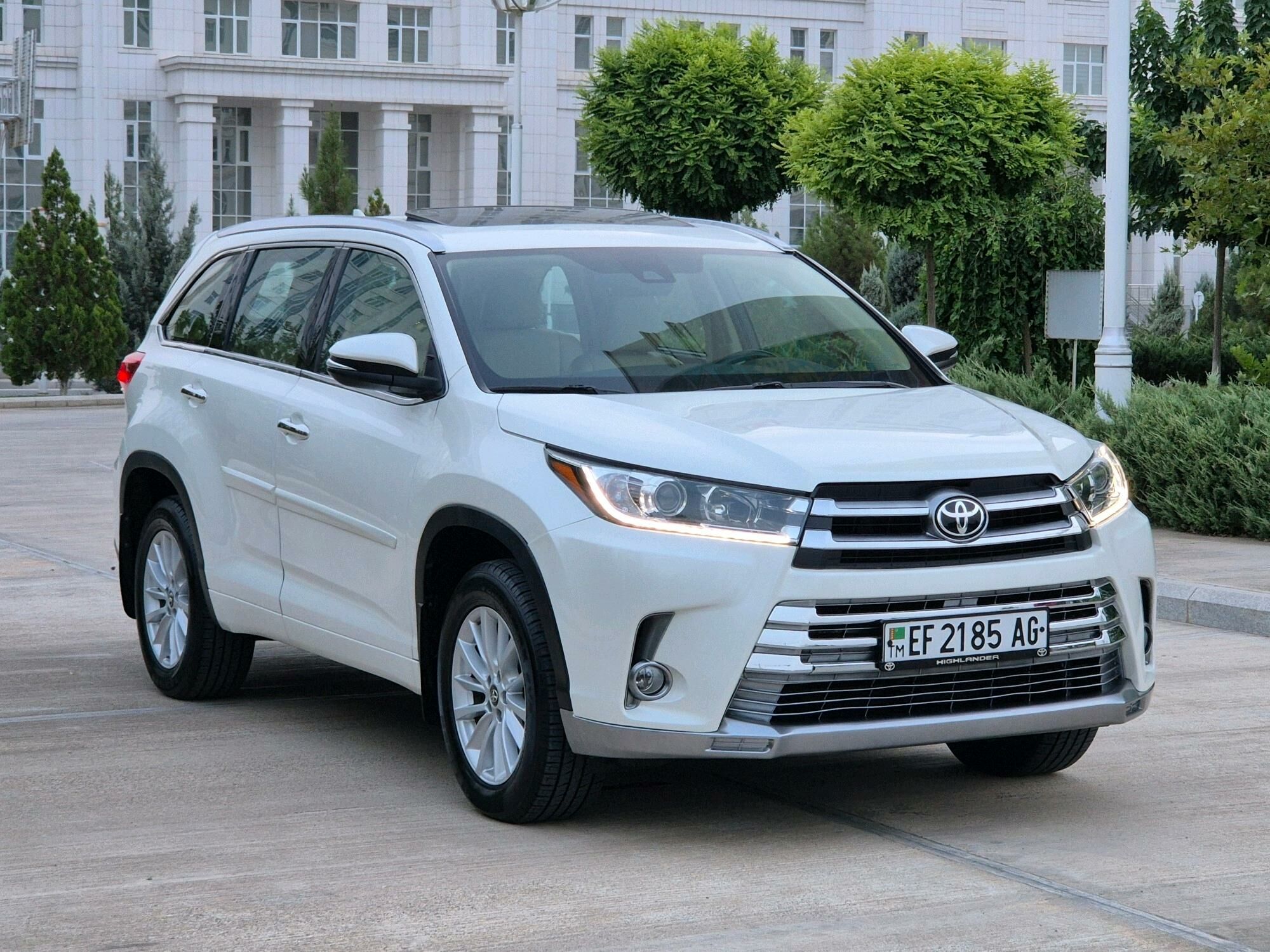 Toyota Highlander 2018 - 495 000 TMT - Ашхабад - img 3