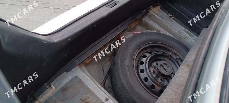 Toyota Camry 2003 - 145 000 TMT - Mary - img 3