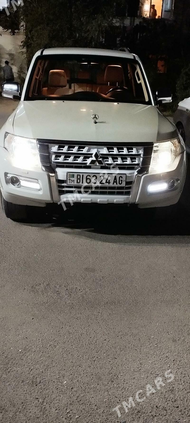 Mitsubishi Pajero 2019 - 380 000 TMT - Ашхабад - img 3